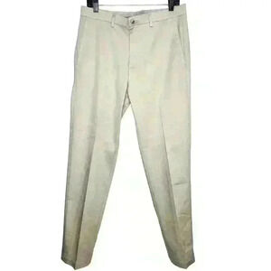 Haggar men's straight fit premium khaki in tan size 32x32